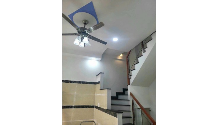Bán Nhà 3 Tầng Mới Keng Chỉ 3.5 Tỷ_5.3x7m Gần Đặng Văn Bi Trường Thọ Thủ Đức